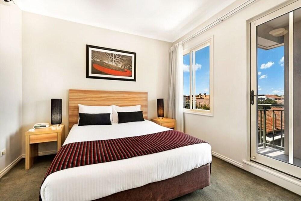 מלבורן Punt Road Apartment Hotel מראה חיצוני תמונה