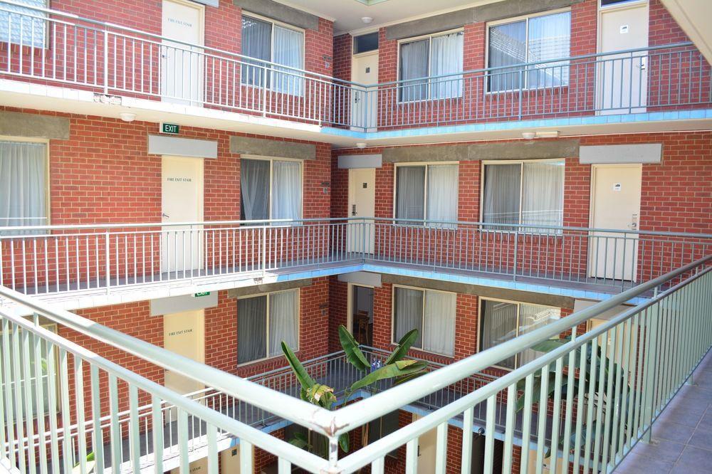 מלבורן Punt Road Apartment Hotel מראה חיצוני תמונה