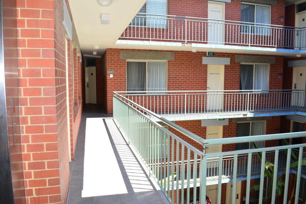 מלבורן Punt Road Apartment Hotel מראה חיצוני תמונה